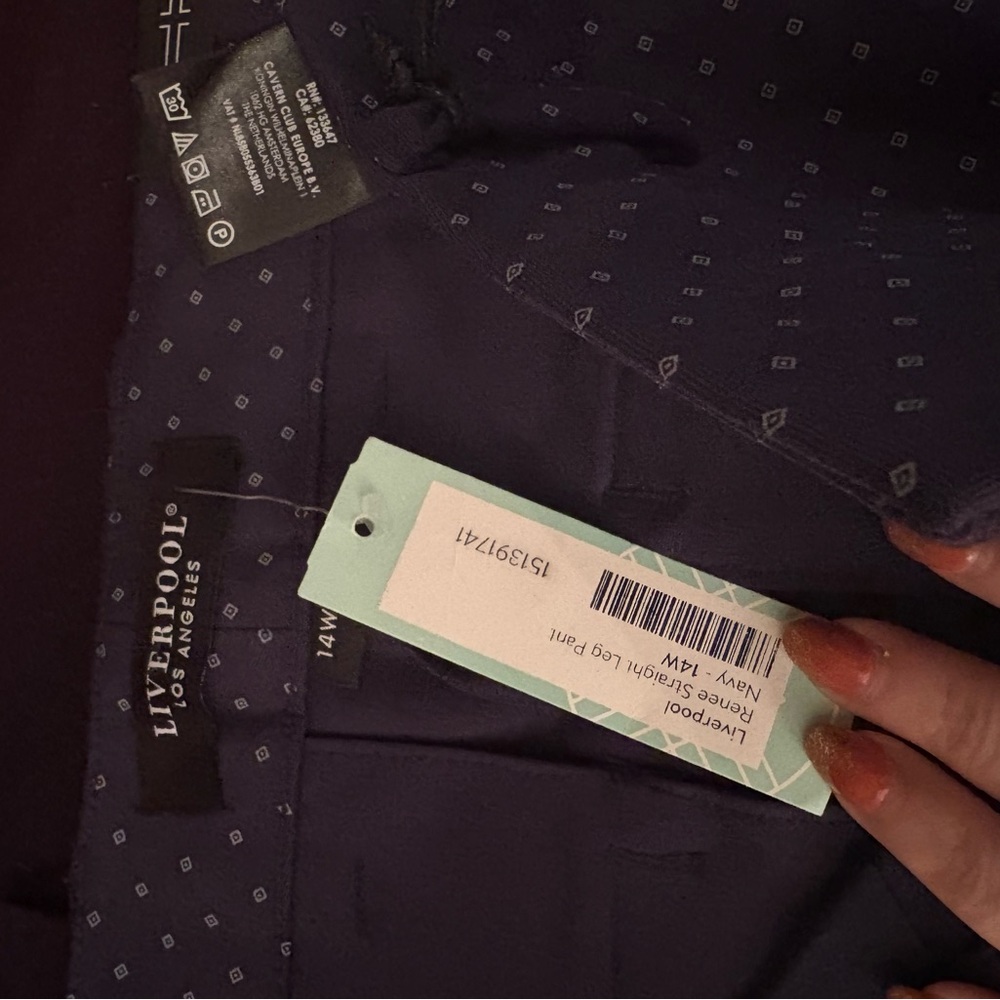 NWT Stitch Fix Liverpool Navy Straight Leg Pants